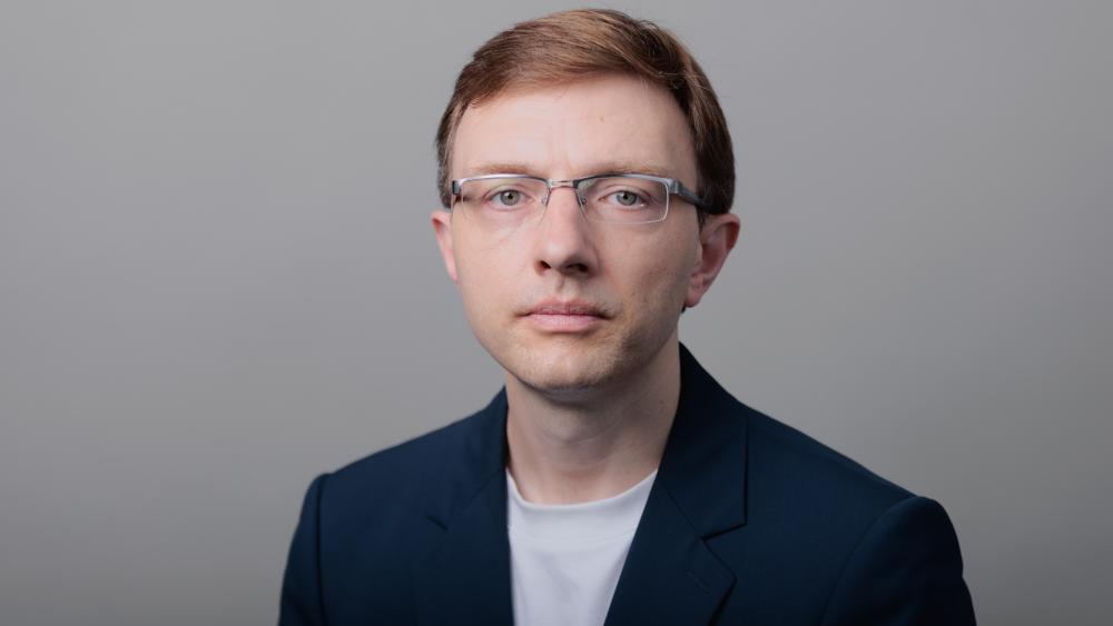 Matthew Eagleton-Pierce headshot