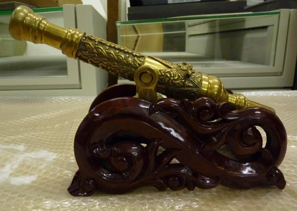 'Bedil Tembaga' miniature cannon, Brunei, late 20th Century
