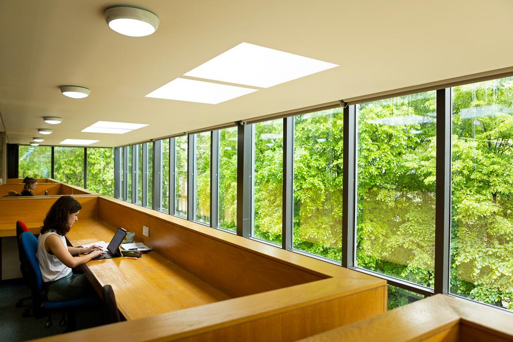 SOAS library reading space