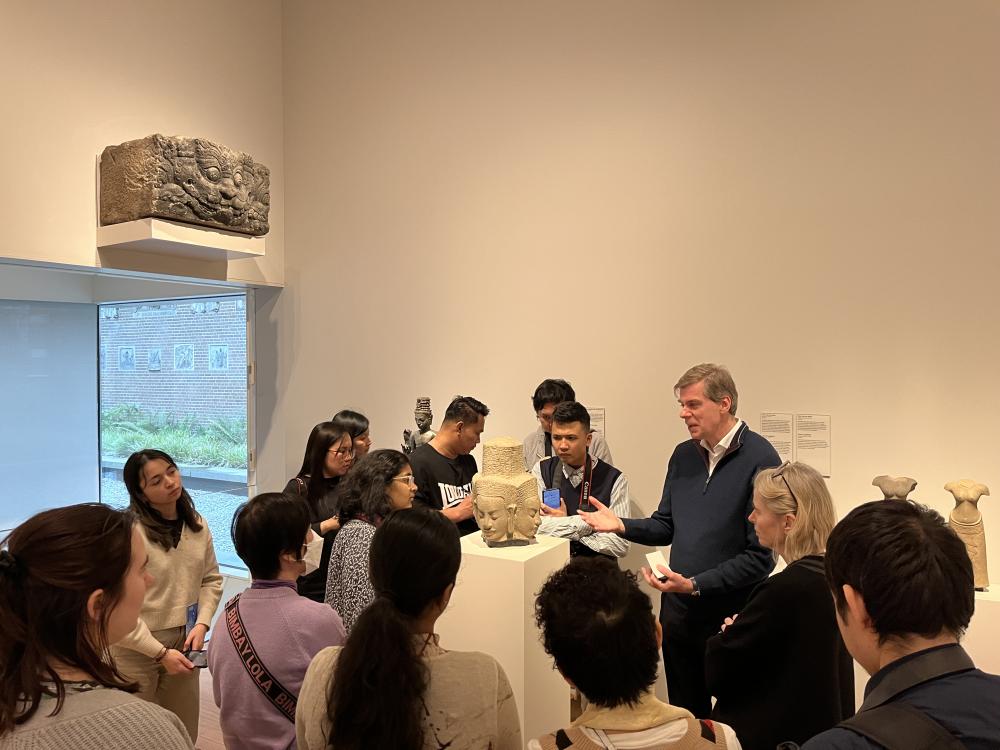 Interacting with William Southworth, curator of the Southeast Asian art curator at the Rijksmuseum, Amsterdam
