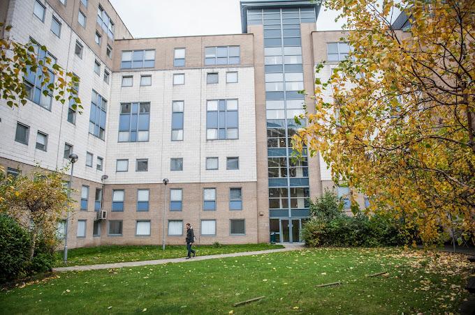 Paul Robeson exterior