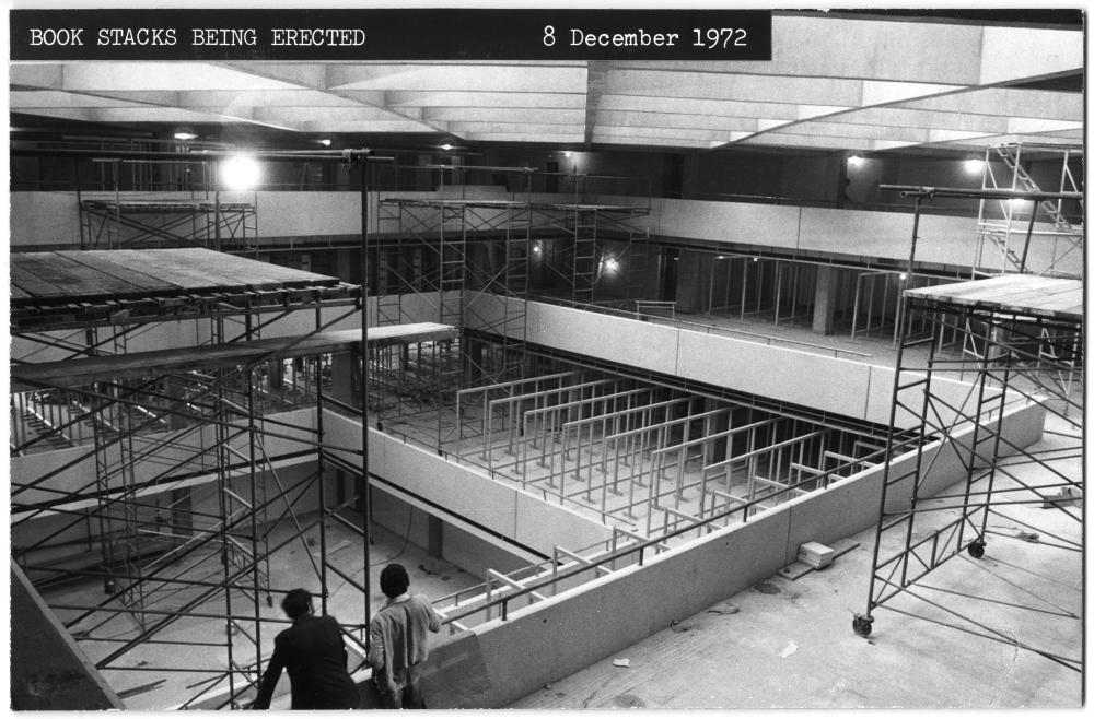Book stacks being erected in the Philips Building, 8 December 1972. SOAS Archives, SPA/1/132