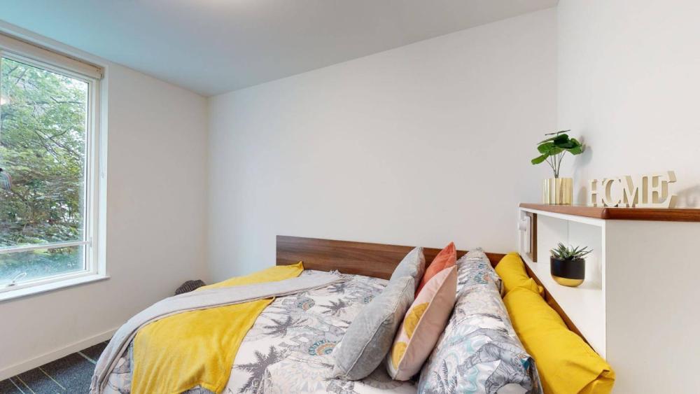 Garden-Halls-3-Bedroom-Apartment-Self-Catered-Bedroom