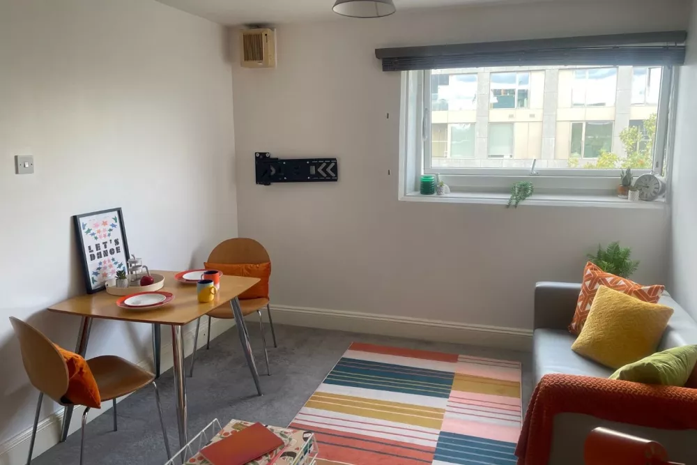 Paul Robeson living-area.jpg