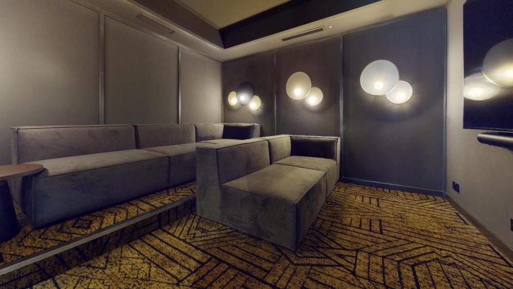 iQ-Student-Accommodation-Highbury-Amenities-TV room.jpg