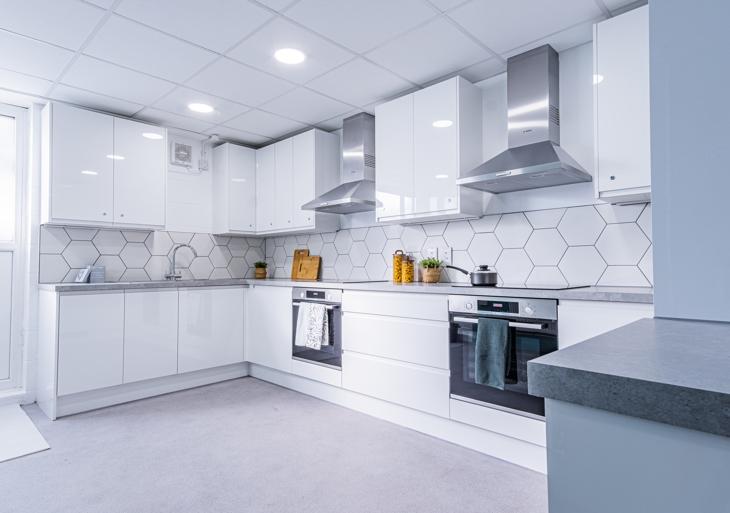 Wood Green-premium-kitchen