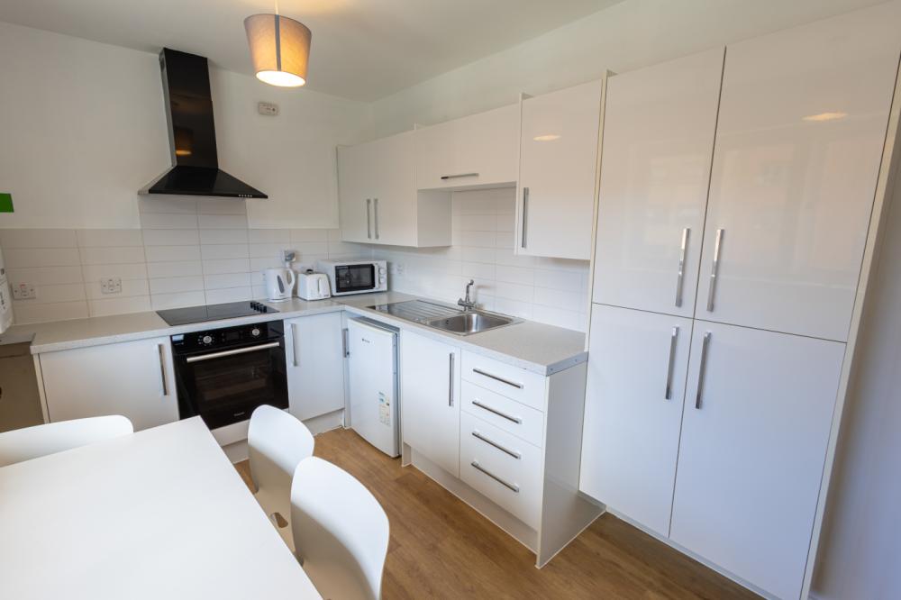 Cordwainers Court A Block Kitchen 2