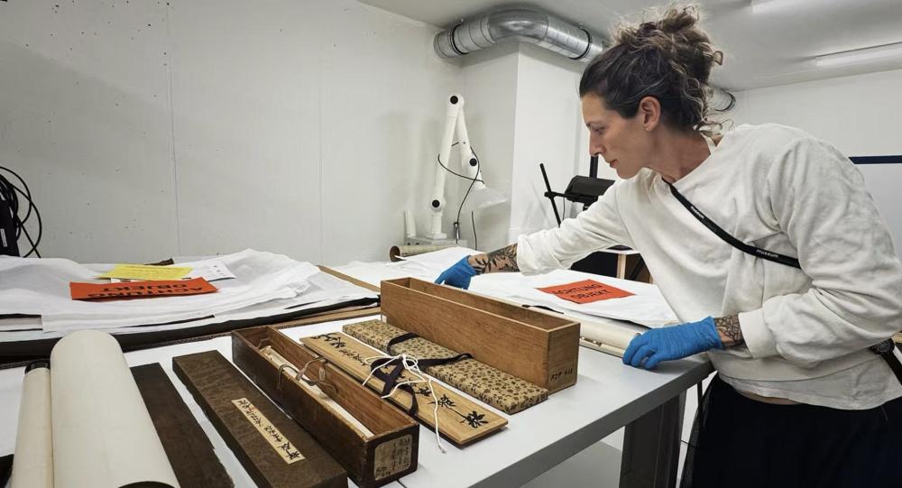 Scenes of conservation work at the Museum Rietberg.